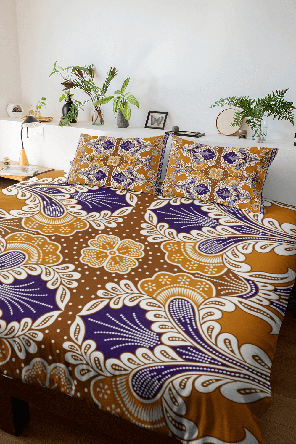 Printed Bedsheet & Pillows